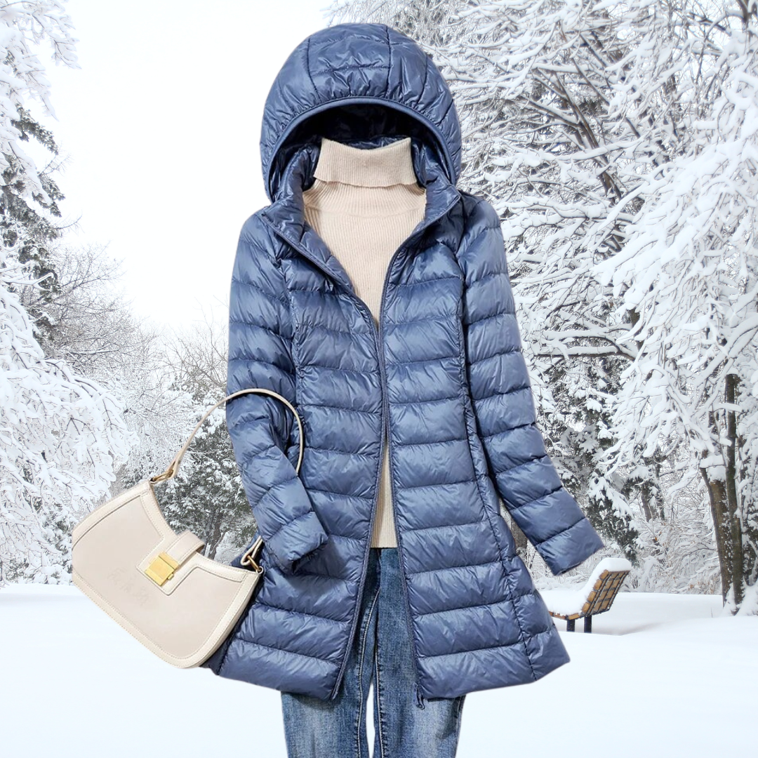 Feathra Ultralight Women's Down Jacket: Waterproof, Insulated, Detachable Hood