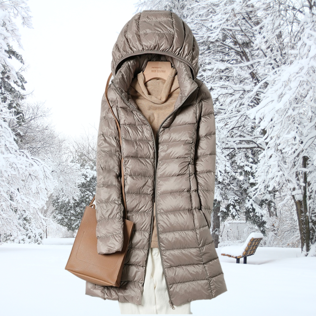 Feathra Ultralight Women's Down Jacket: Waterproof, Insulated, Detachable Hood